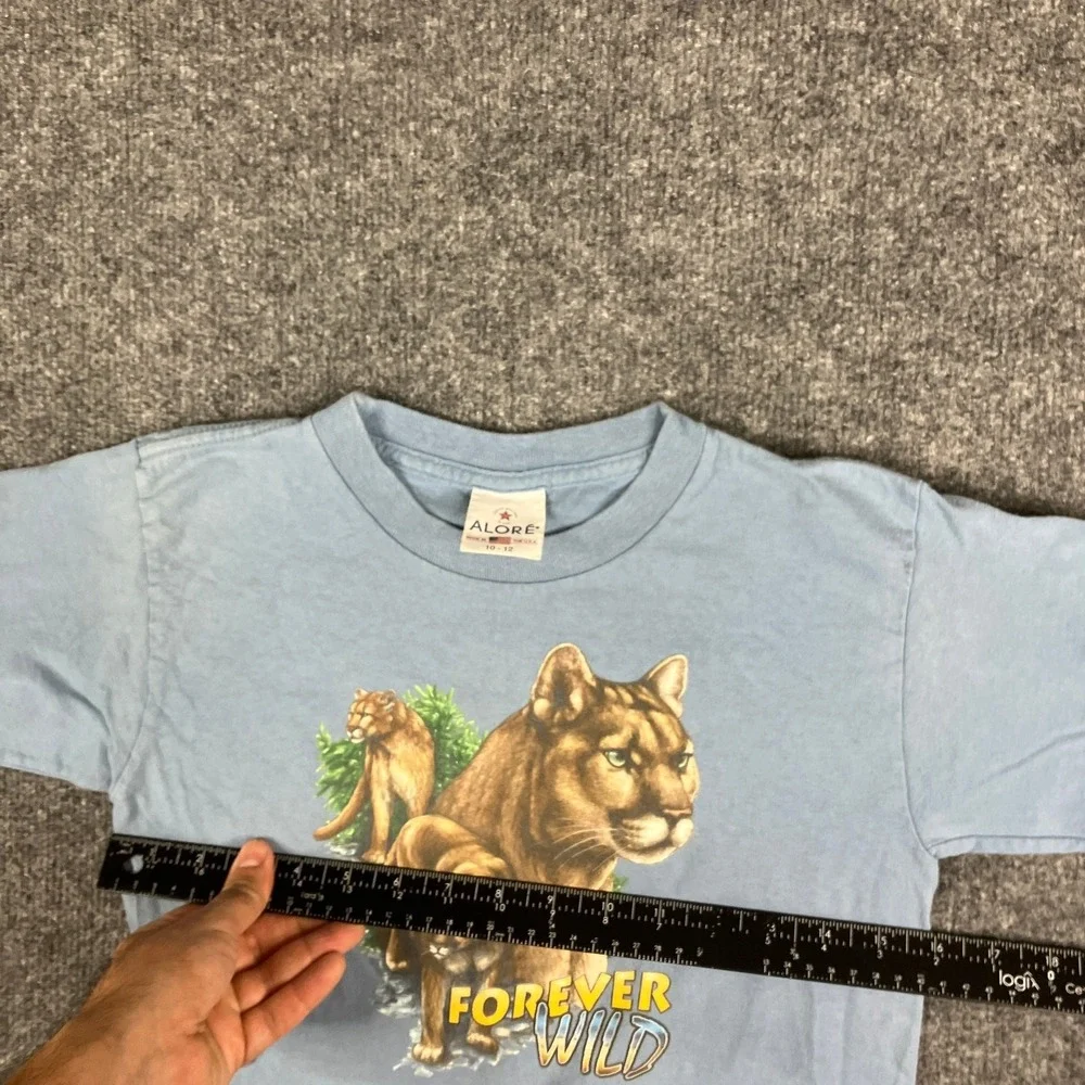 Aloré T-Shirt Youth Size 10-12 Blue Forever Wild Cougar Graphic Tee‎